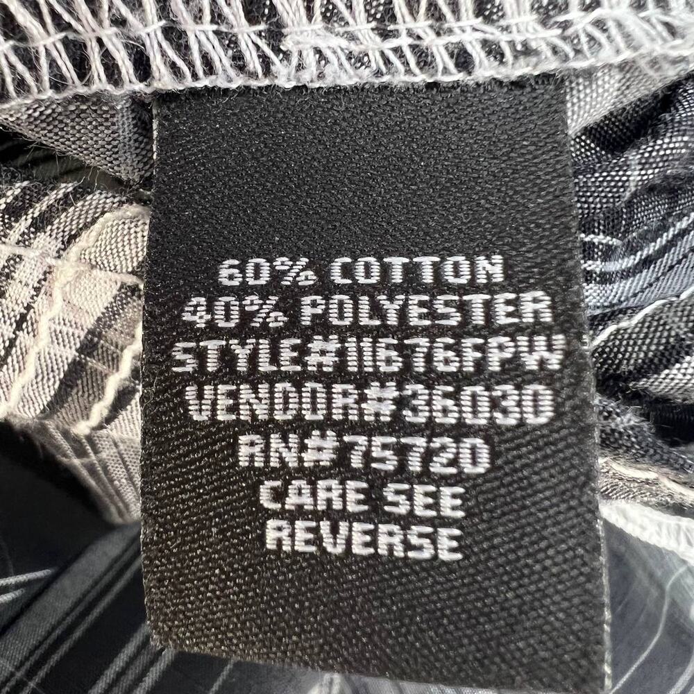 BKE Button Down Shirt Men's Size L Black White Plaid Athletic Fit Western - Picture 14 of 14